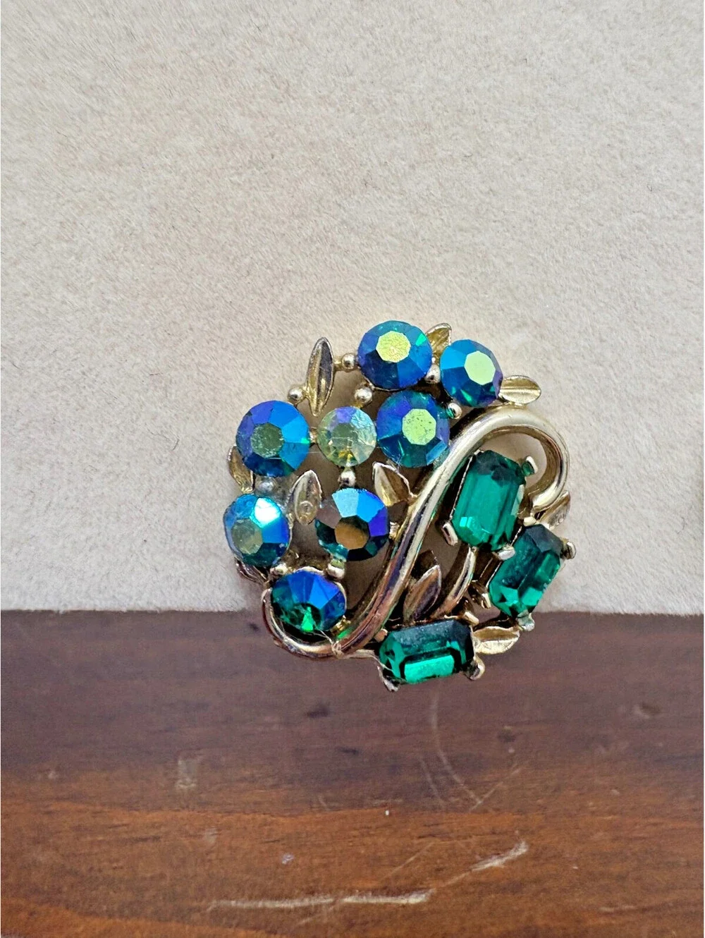 Vintage Peacock Blue LISNER Earrings Sparkling Faceted Glass AB Clip On Gold